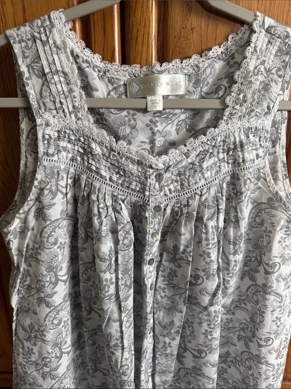 Eileen West nightgown - Picture 4 of 4